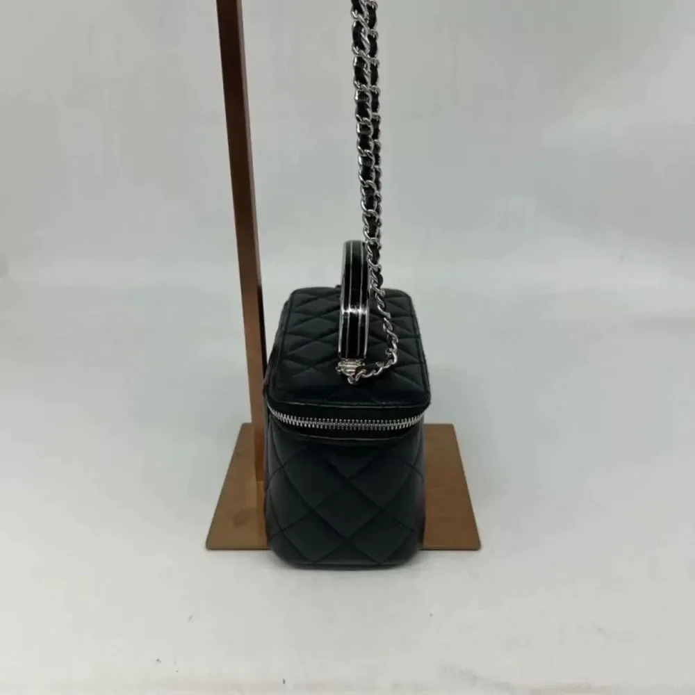Chanel Women Pre-Loved Bag Very Good Condition